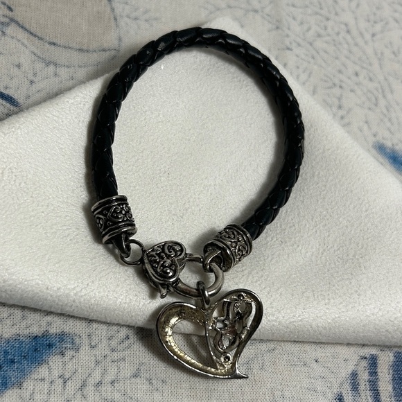 Brighton Braided Black Leather Cord Bracelet Heart Charm Silver Plated Vintage - Picture 5 of 13